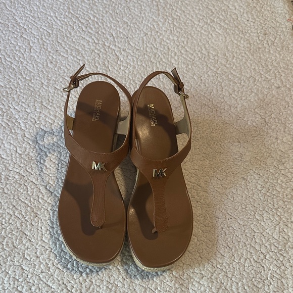 Michael Kors Tan Leather Sandals - Picture 1 of 4